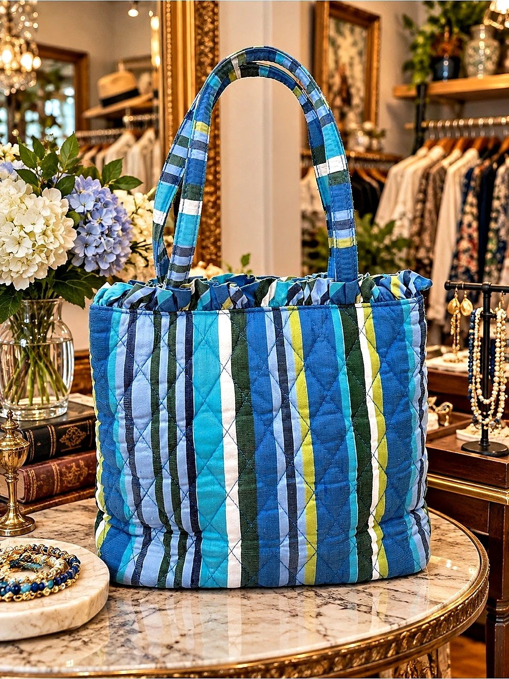 Vera Bradley Kate Tote
Caribbean Silk Limited Edition